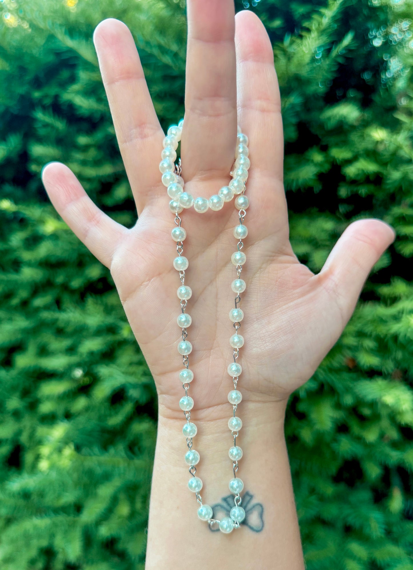 Dainty Pearls