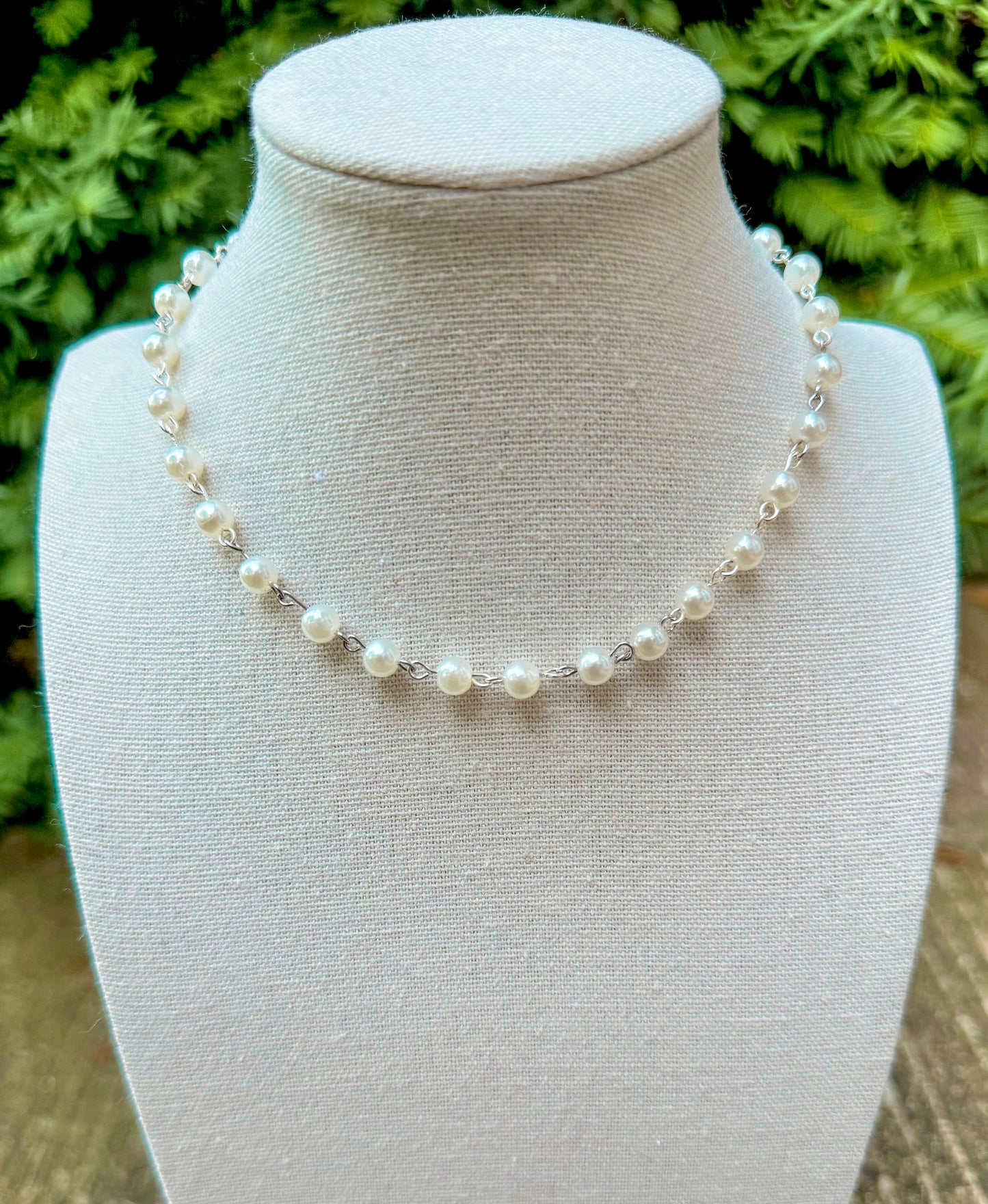 Dainty Pearls